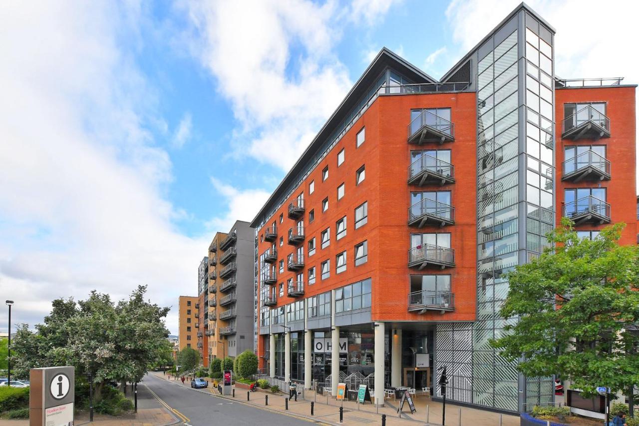 Apartment Centre Modern - Westone Free Wifi, Gym Access, Netflix